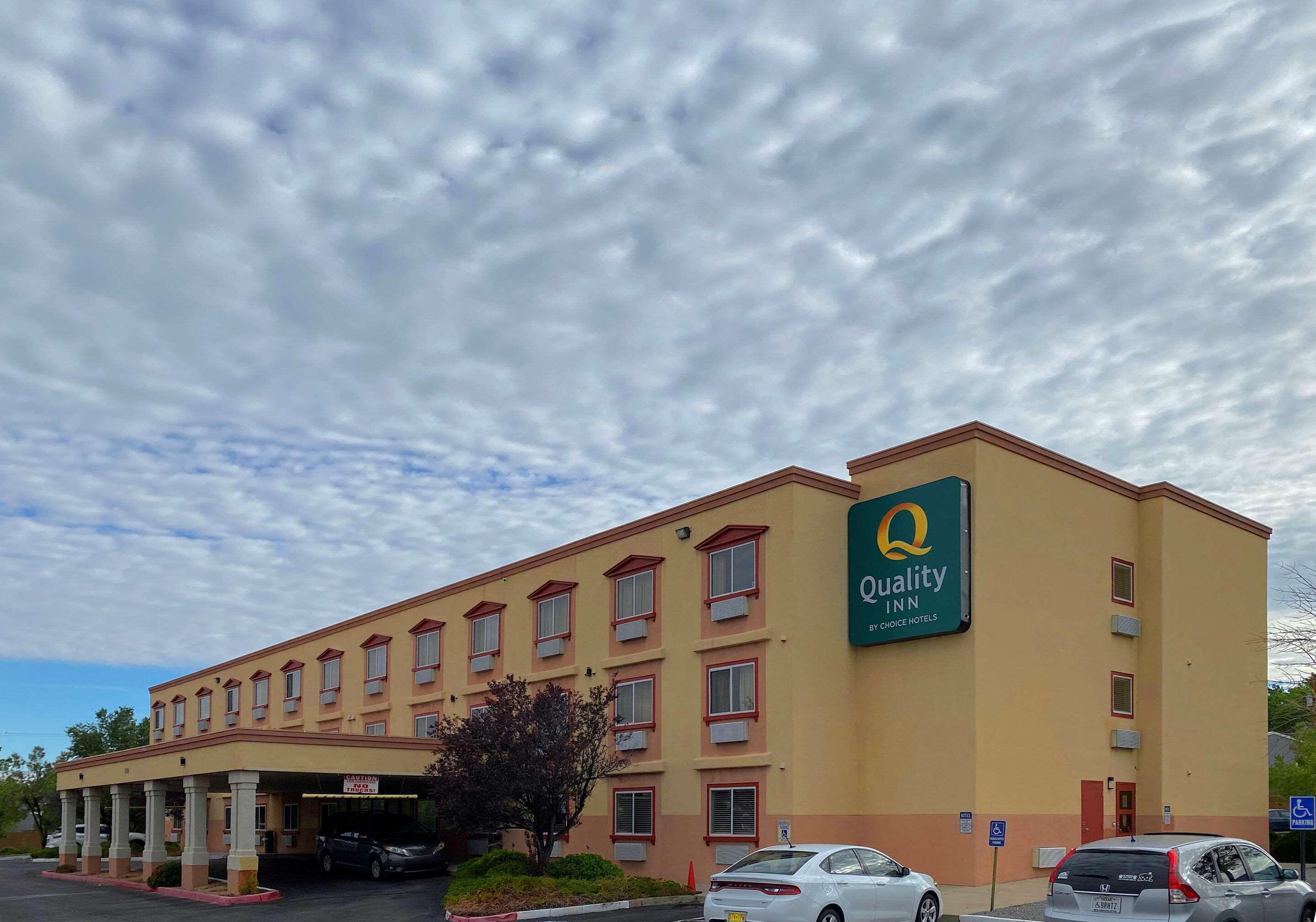 Quality Inn Albuquerque East I-40 Juan Tabo Exit Exterior photo